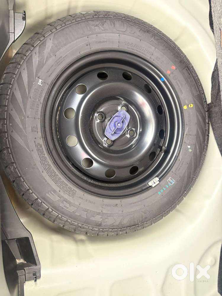 Maruti Suzuki Swift 1.2 Vxi (o), 2023, Petrol