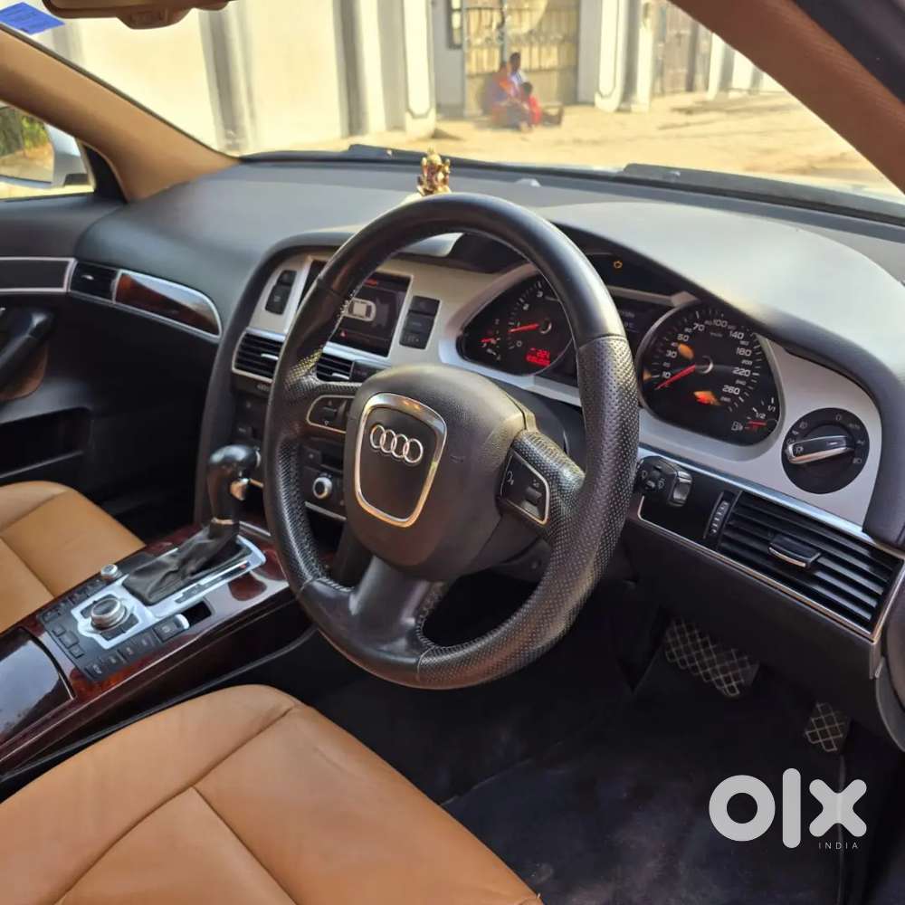 Audi A6 2.0 2010 Year