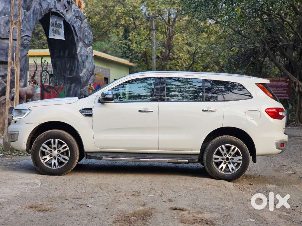 Ford Endeavour 3.2 Titanium 4x4 At, 2017, Diesel