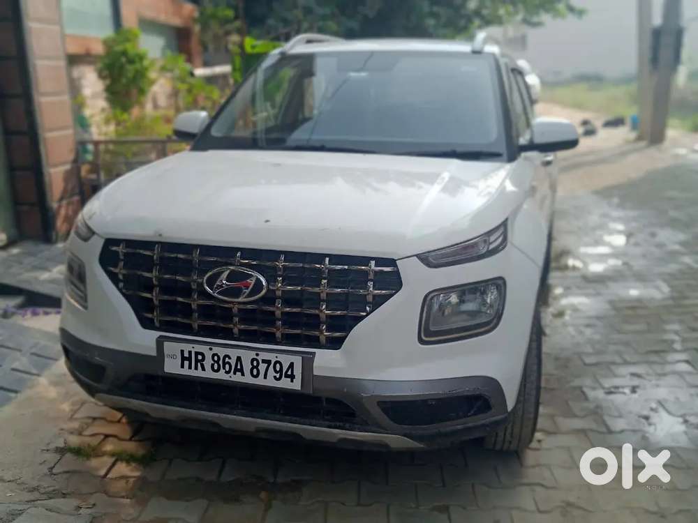 Hyundai Venue 2021 Petrol Good Condition