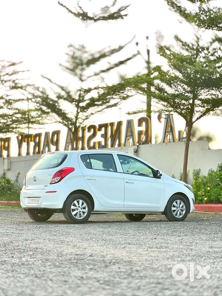 Hyundai I20 Sportz Option 1.4 Crdi, 2014, Diesel