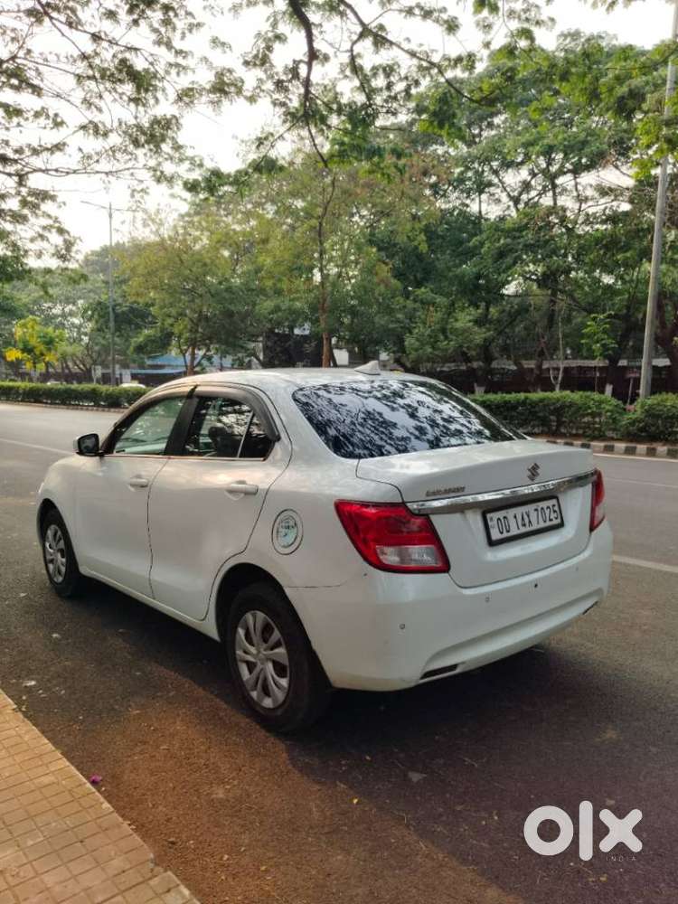 Maruti Suzuki Dzire 1.2 Vxi, 2021, Petrol