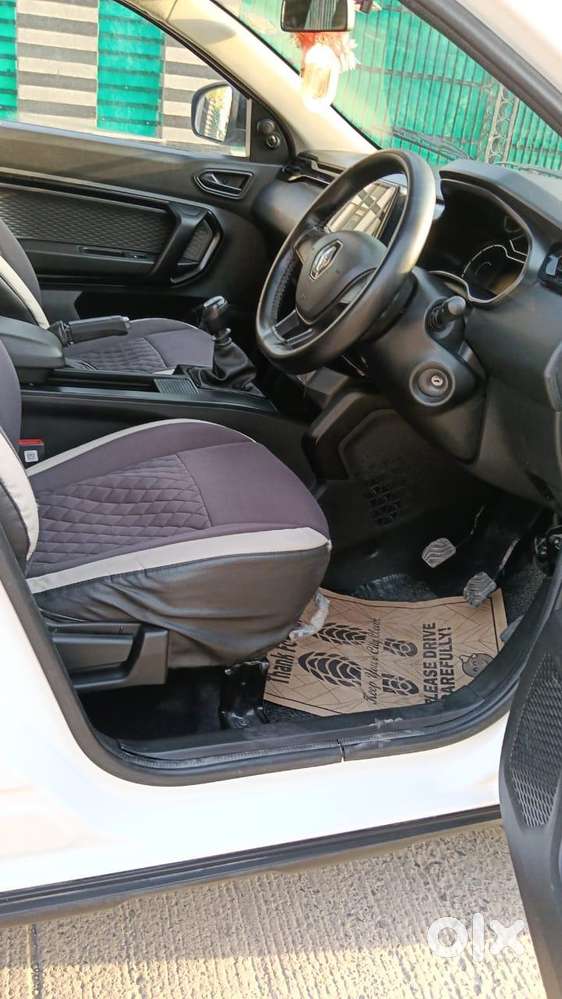 Renault Kiger Rxe, 2023, Petrol