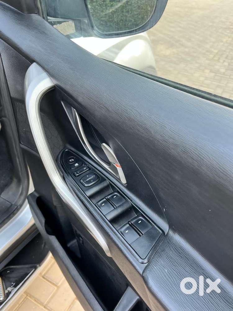 Mahindra Xuv500 W9 1.99, 2020, Diesel