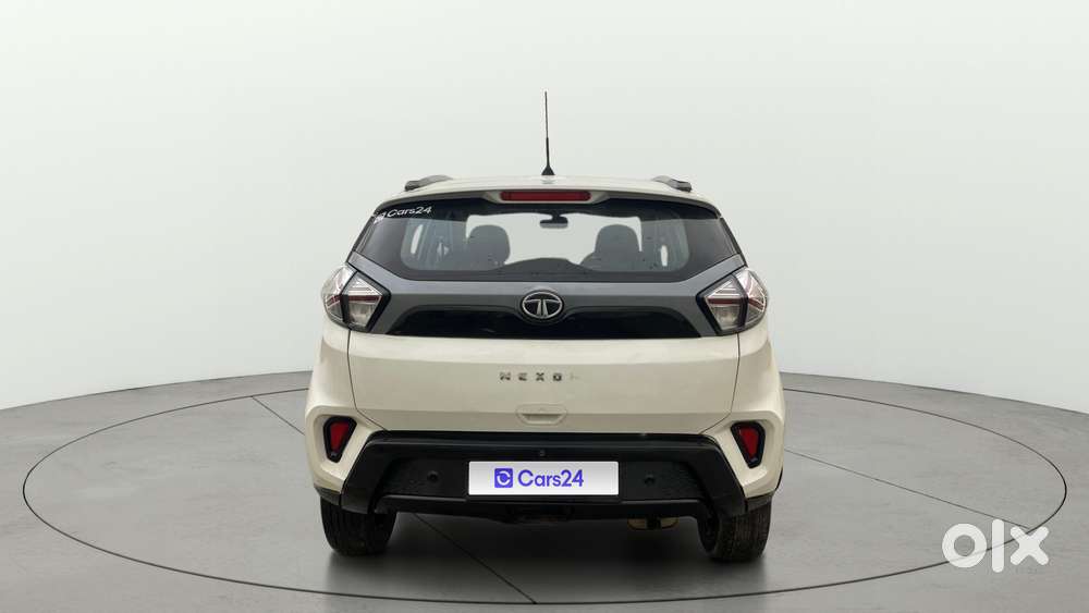 Tata Nexon 1.2 Revotron Xm (s), 2021, Petrol