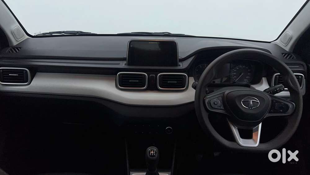 Tata Punch Accomplished, 2023, Petrol