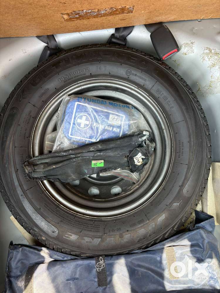 Hyundai Eon Era +, 2017, Petrol