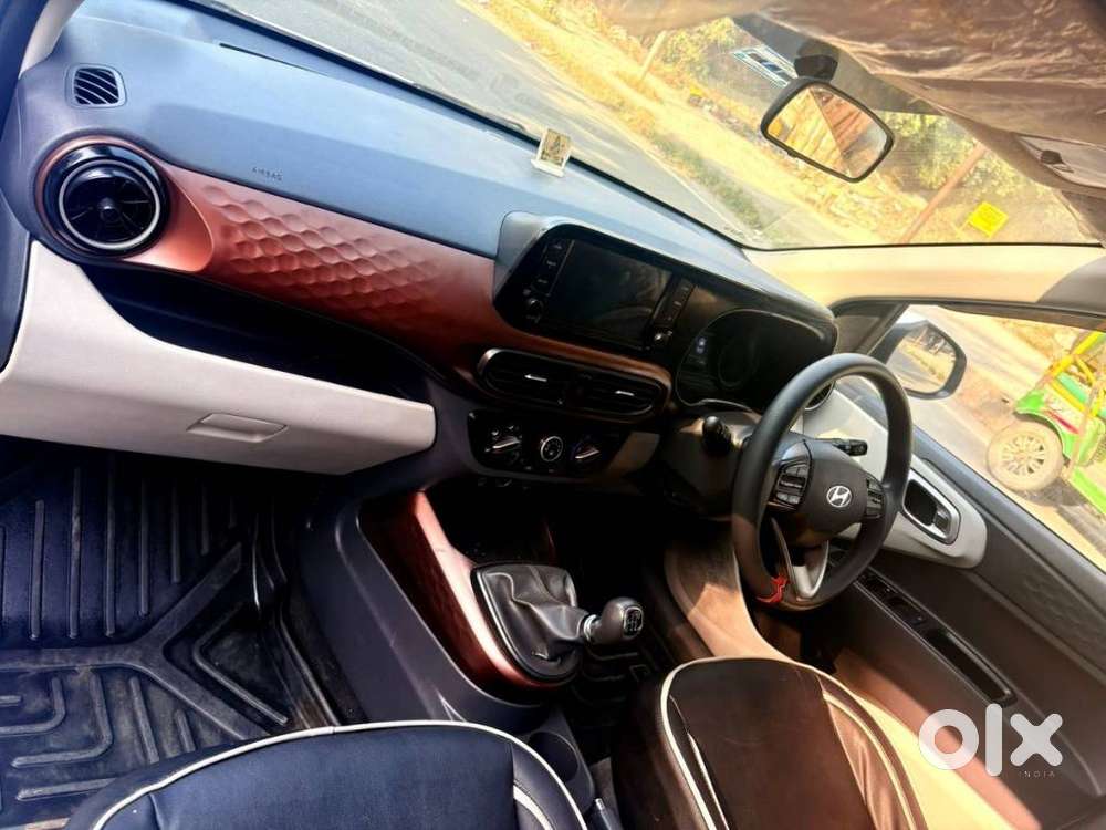 Hyundai Aura 1.2 Sx Cng, 2023, Cng & Hybrids