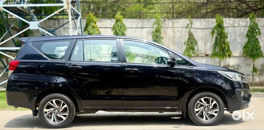 Toyota Innova Crysta 2.4 G Mt 7 Str, 2021, Diesel