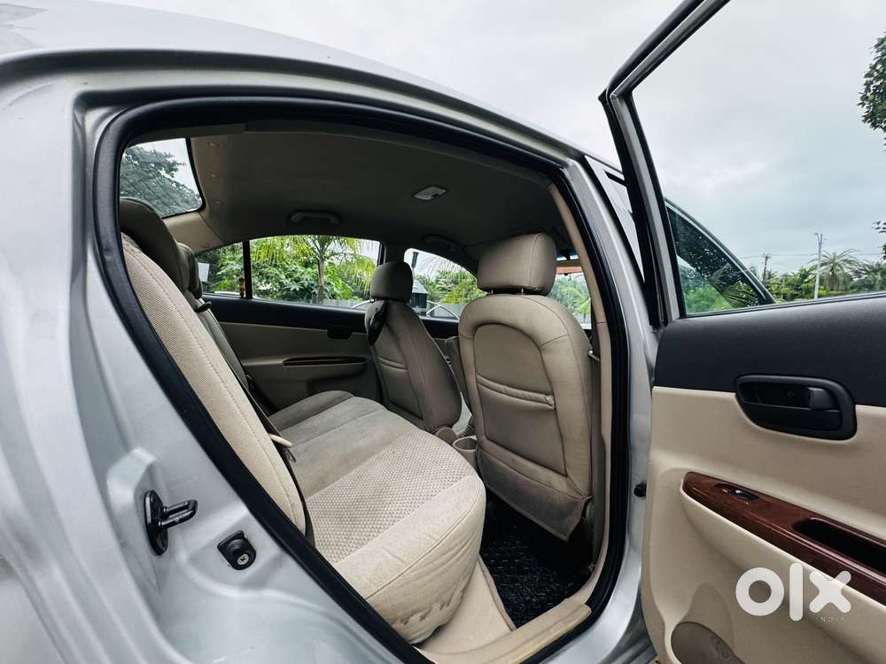Hyundai Verna Transform 1.6 Sx Vtvt, 2009, Petrol