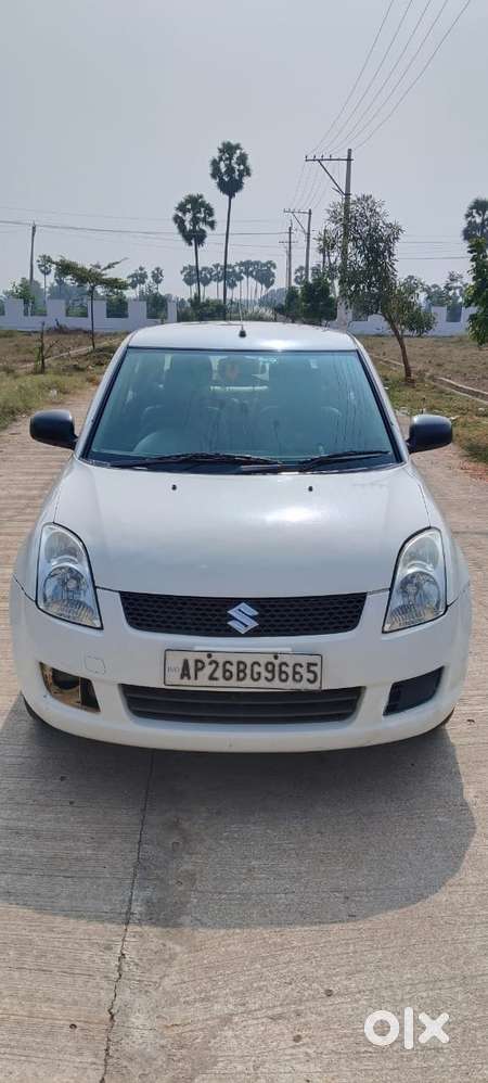 Maruti Suzuki Swift Dzire Tour Ldi, 2015, Diesel
