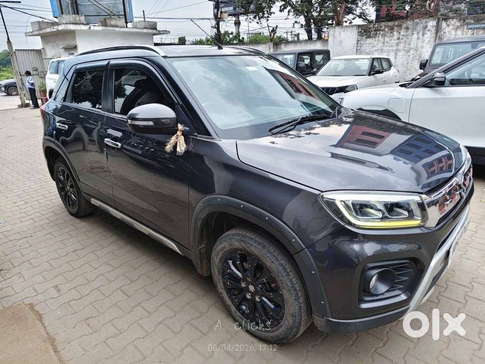 Maruti Suzuki Brezza 1.5 Zxi Smart Hybrid, 2021, Petrol