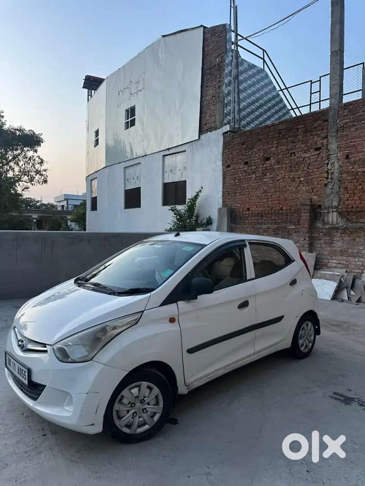 Hyundai Eon 2012 Petrol Well Maintained