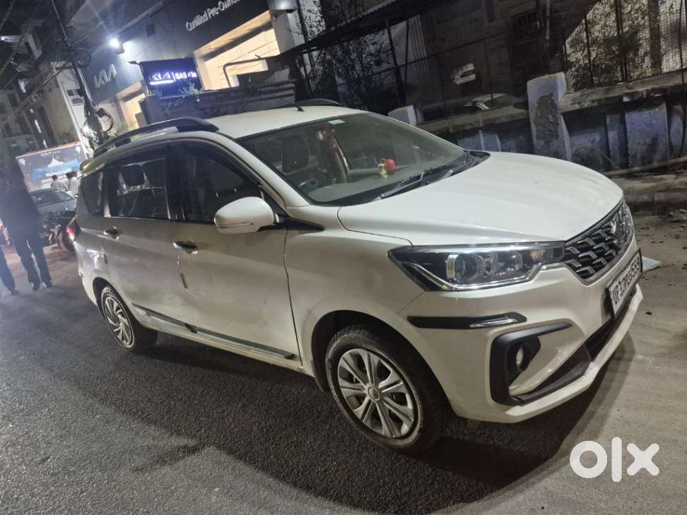 Maruti Suzuki Ertiga 1.5 Vxi, 2024, Petrol