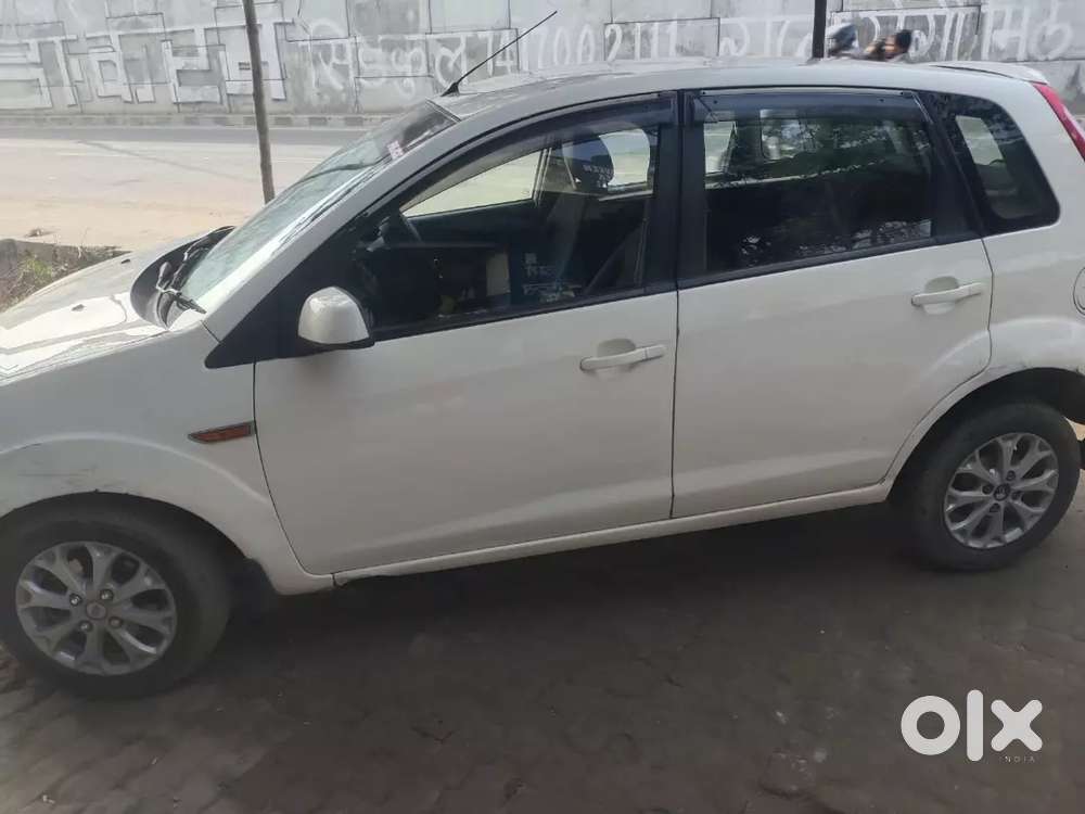 Ford Figo 2013 Diesel 67800 Km Driven