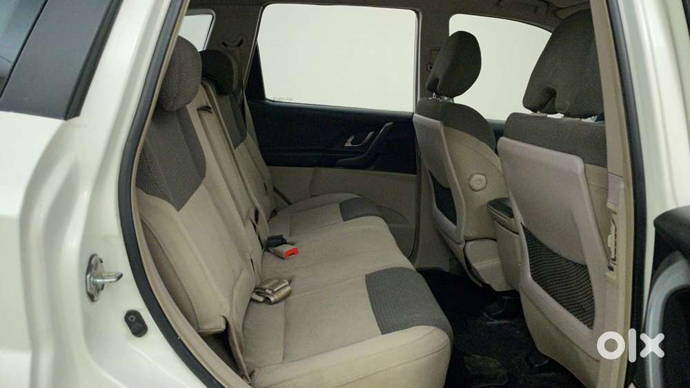 Mahindra Xuv500 W6 2wd, 2016, Diesel