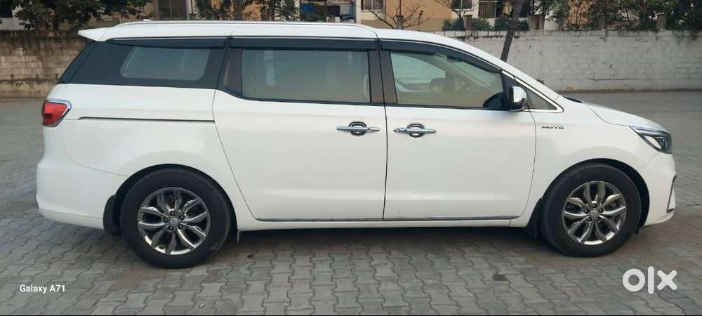 Kia Carnival Limousin Plus 7 Str