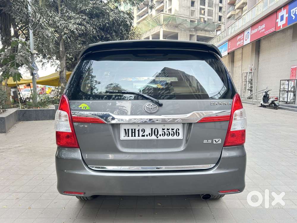 Toyota Innova 2.5 V 8 Str, 2014, Diesel