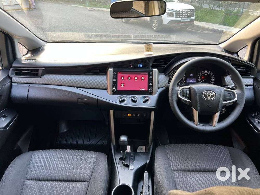 Toyota Innova Crysta [2020-ongoing] 2.4 Gx At 7 Str, 2022, Diesel