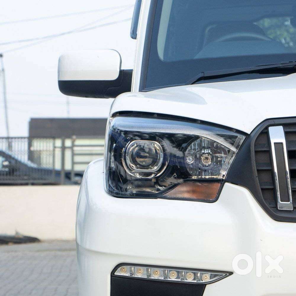 Mahindra Scorpio Classic 2.2 S 11 Mt 7 Str, 2024, Diesel