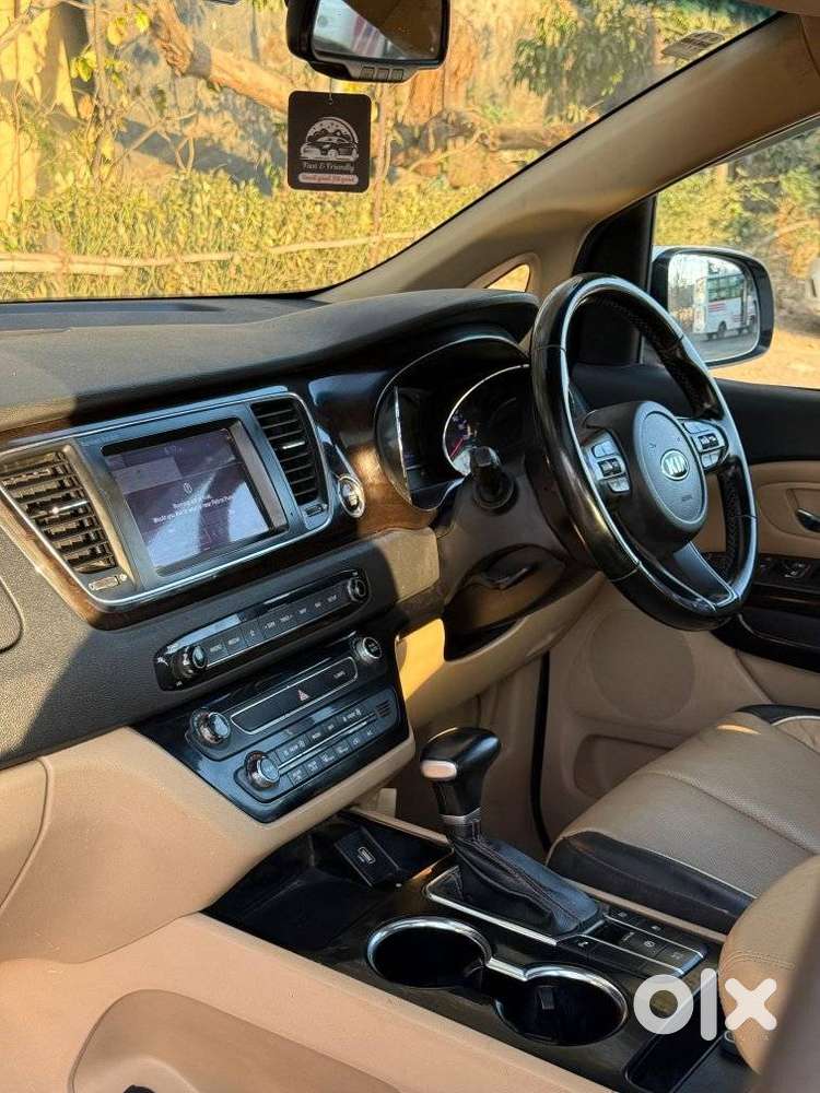 Kia Carnival Limousine, 2021, Diesel