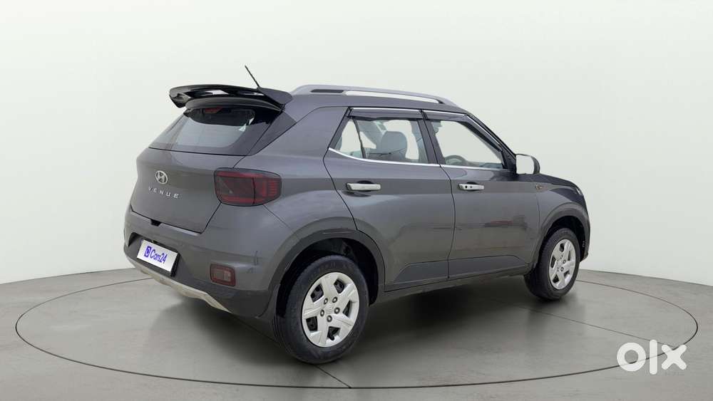 Hyundai Venue S, 2020, Petrol