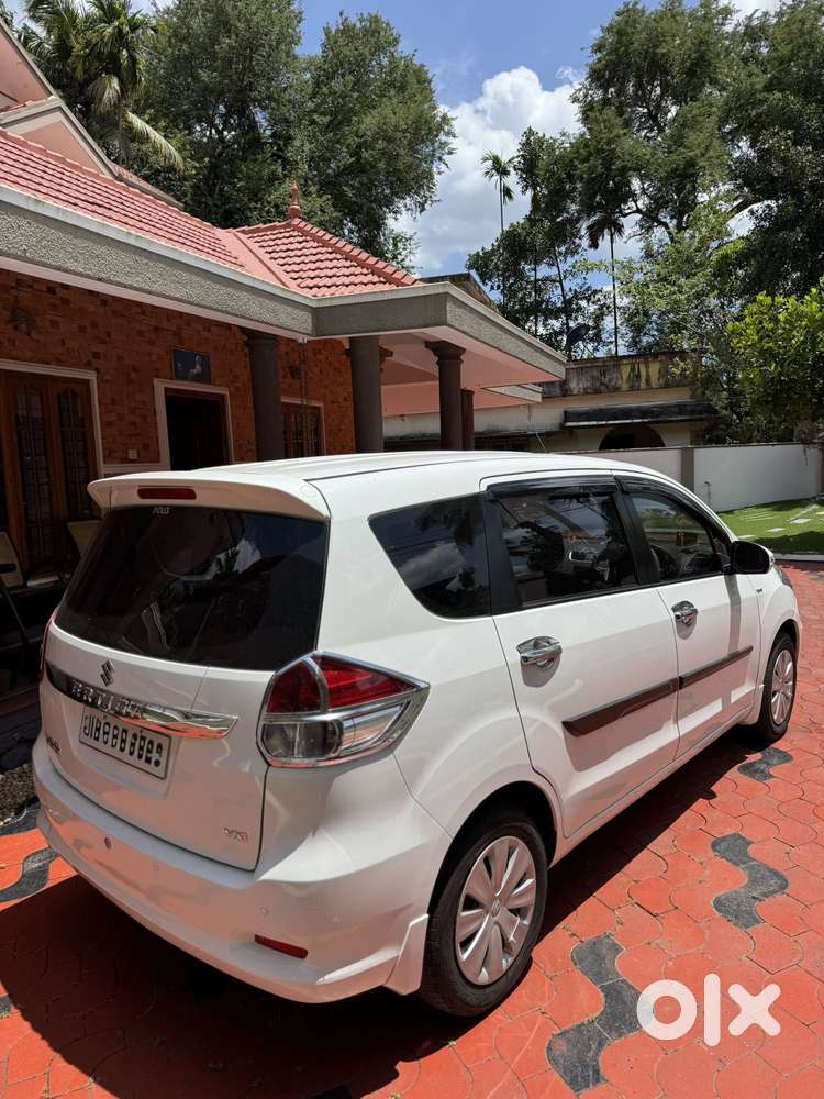 Maruti Suzuki Ertiga Vxi Petrol, 2016, Petrol