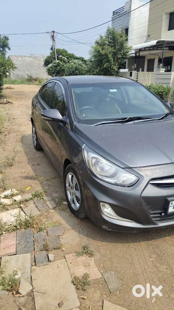 Hyundai Verna 1.6 Sx 2012
