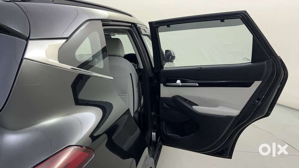 Kia Seltos 1.5 Htx At Petrol, 2022, Petrol
