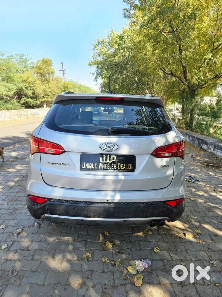 Hyundai Santa Fe 2015 Diesel Well Maintained Dl No