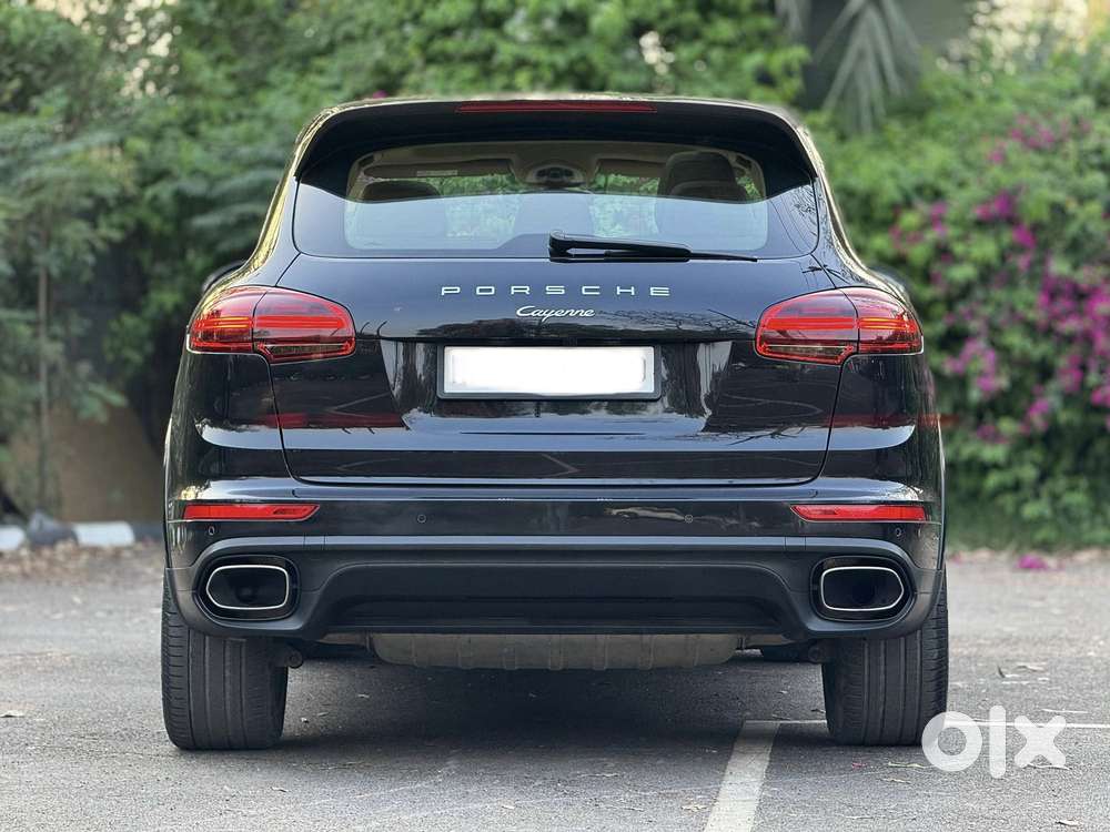 Porsche Cayenne Platinum Edition, 2018, Petrol