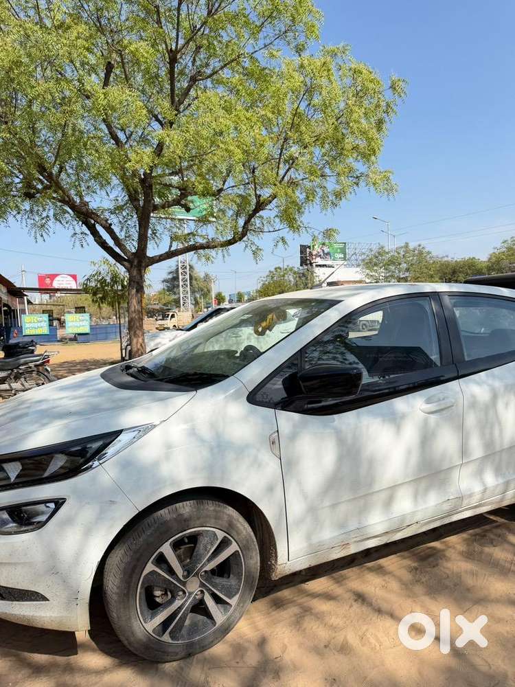 Tata Altroz 2024 Diesel Well Maintained