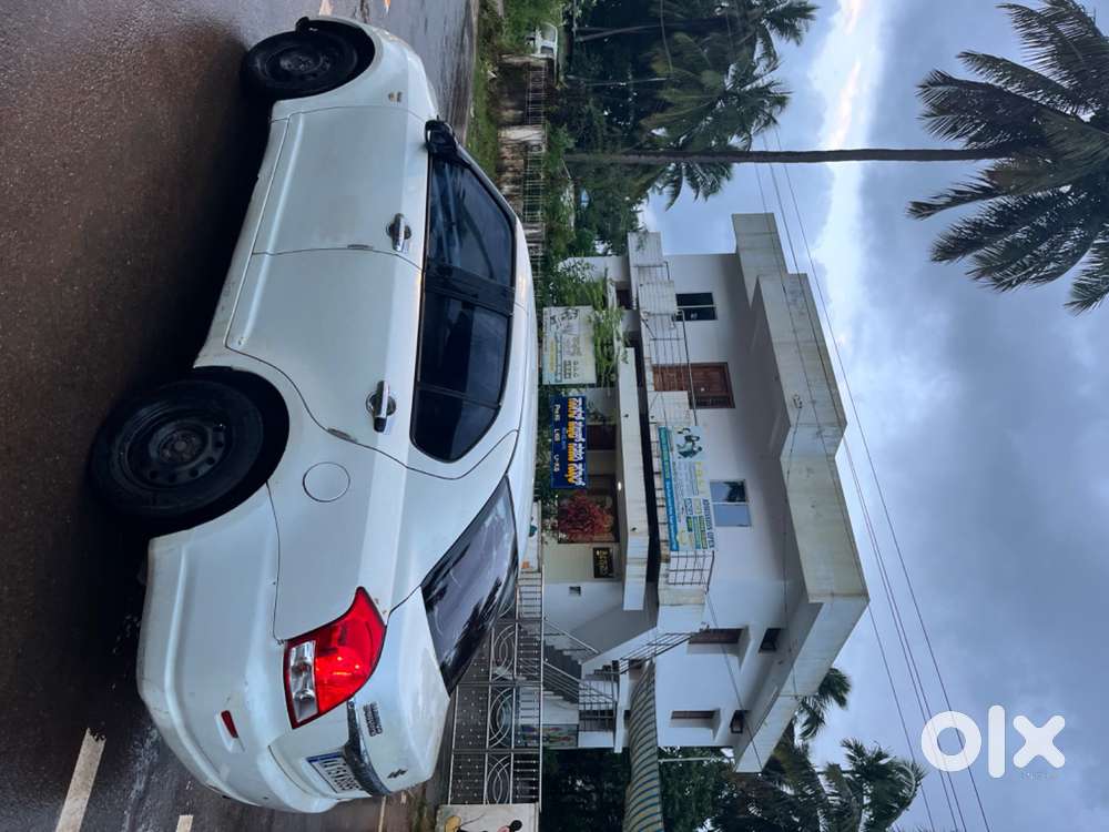 Maruti Suzuki Dzire 2010 Diesel Well Maintained
