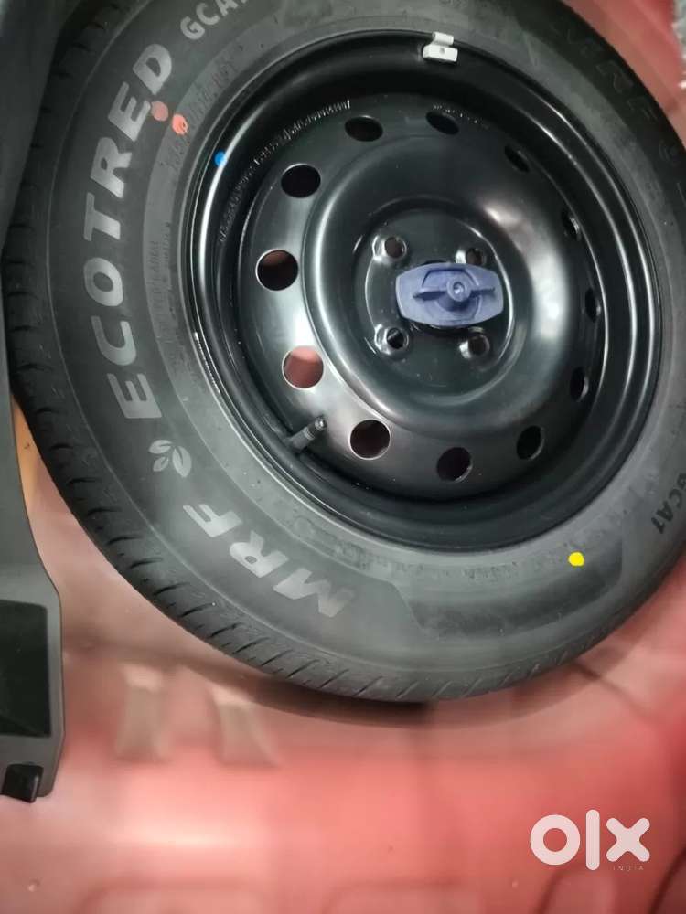 Maruti Suzuki Swift Vxi, 2025, Petrol