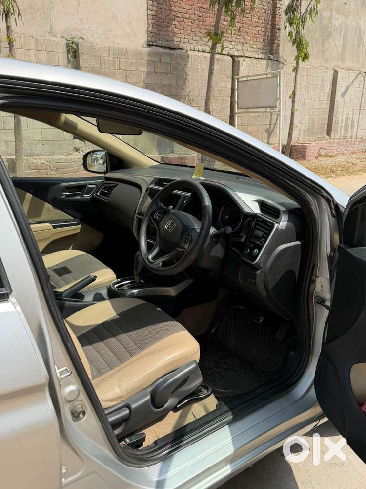 Honda City V At I-vtec, 2018, Petrol