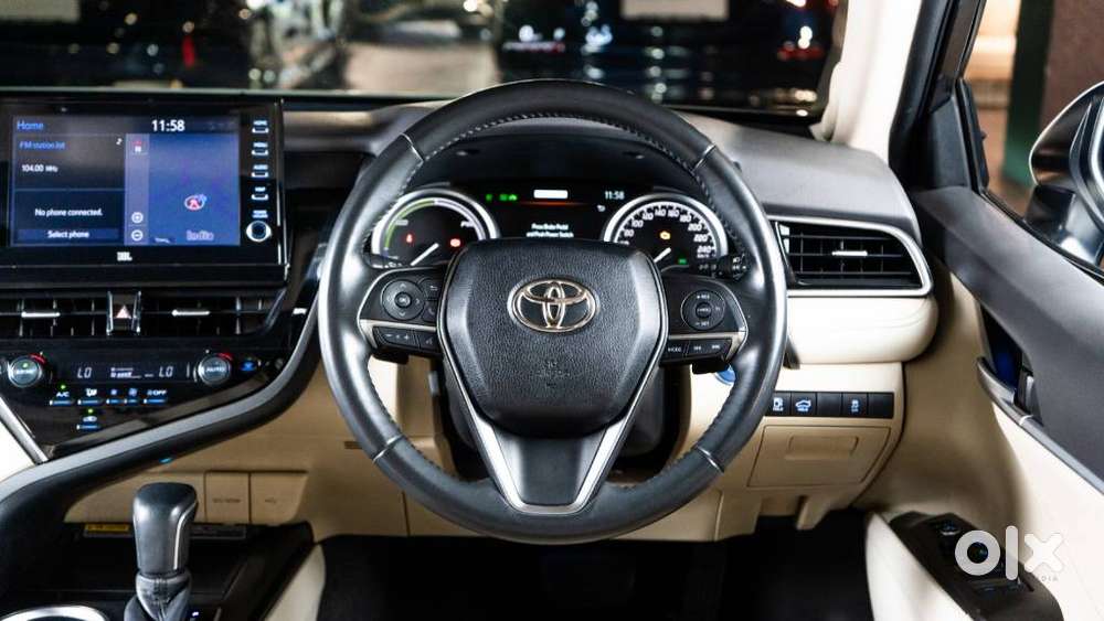 Toyota Camry Hybrid, 2024, Petrol