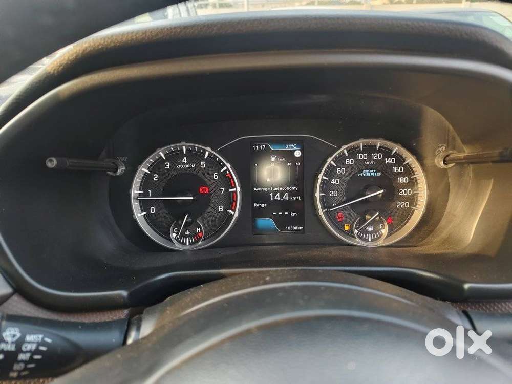 Maruti Suzuki Brezza 1.5 Zxi Smart Hybrid Dual Tone, 2023, Petrol