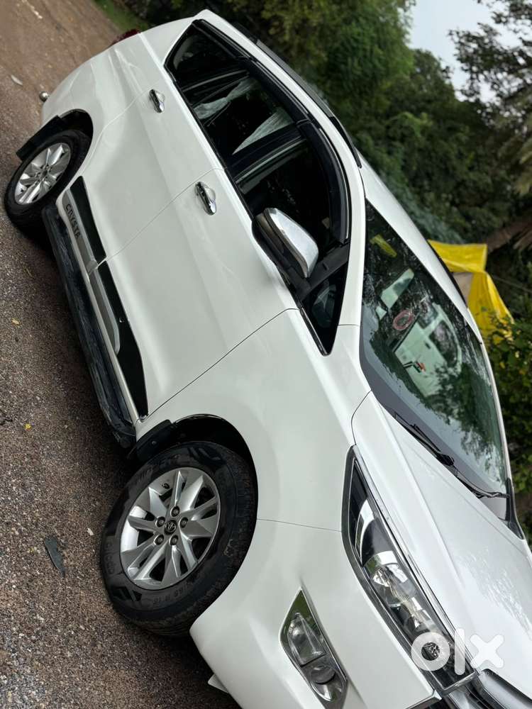 Toyota Innova Crysta 2.4 Gx Mt, 2018, Diesel