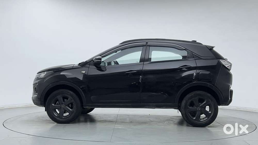 Tata Nexon 1.2 Revotron Xz Plus (l) Dark Edition, 2023, Petrol