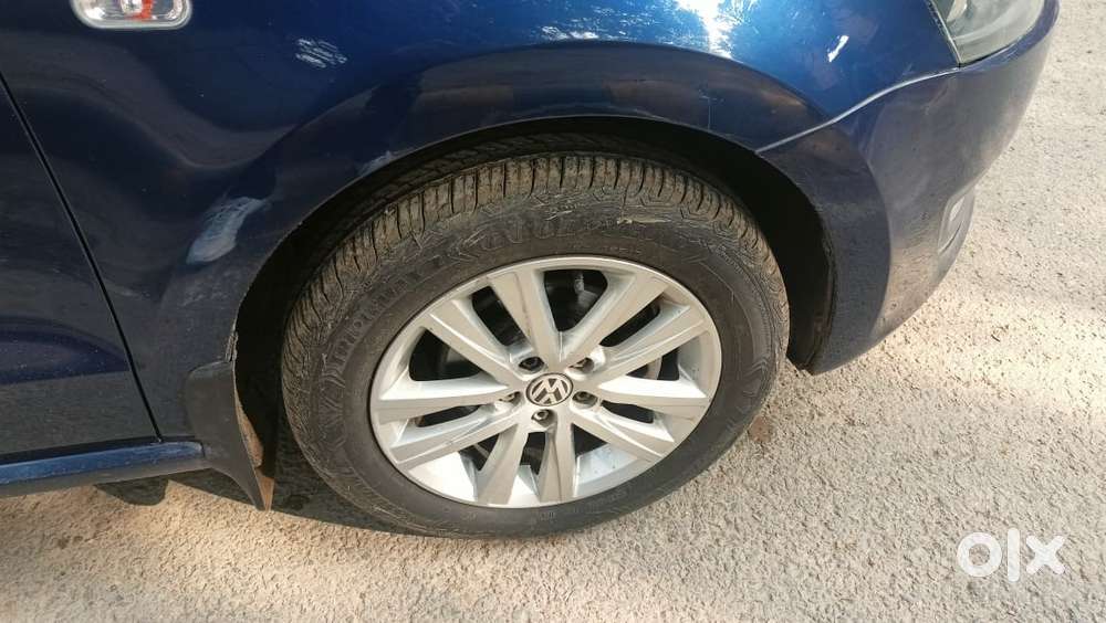 Volkswagen Polo Petrol Highline 1.6l, 2014, Petrol