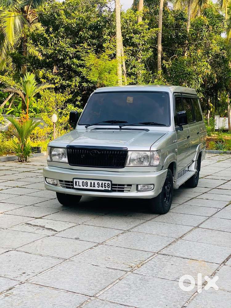 Toyota Qualis Myst L6, 2004, Diesel