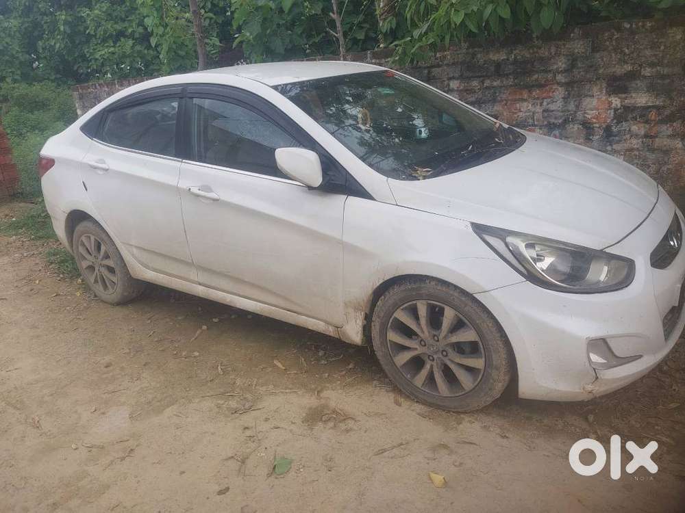 Hyundai Fluidic Verna 2014