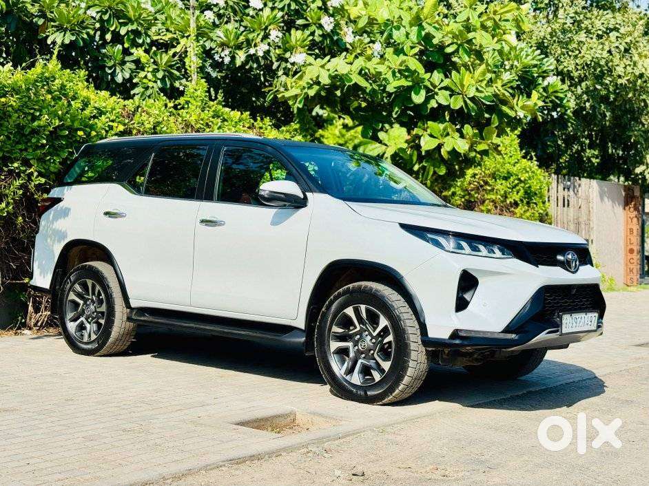 Toyota Fortuner Legender 4x2 At 2.8, 2022, Diesel