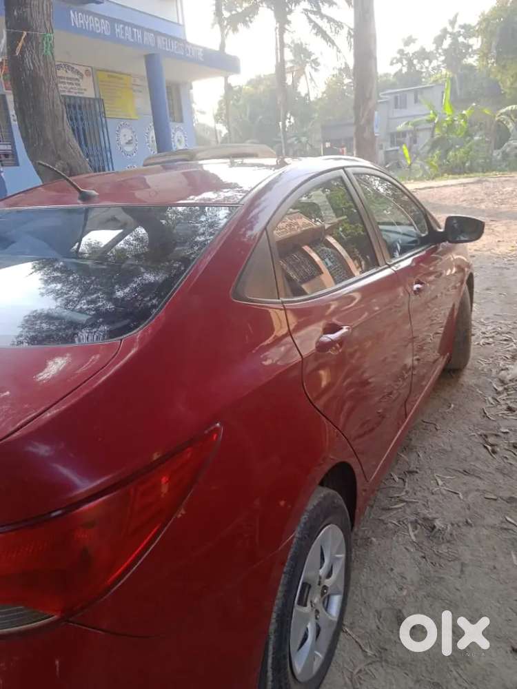 Hyundai Verna 2016 Petrol Well Maintained