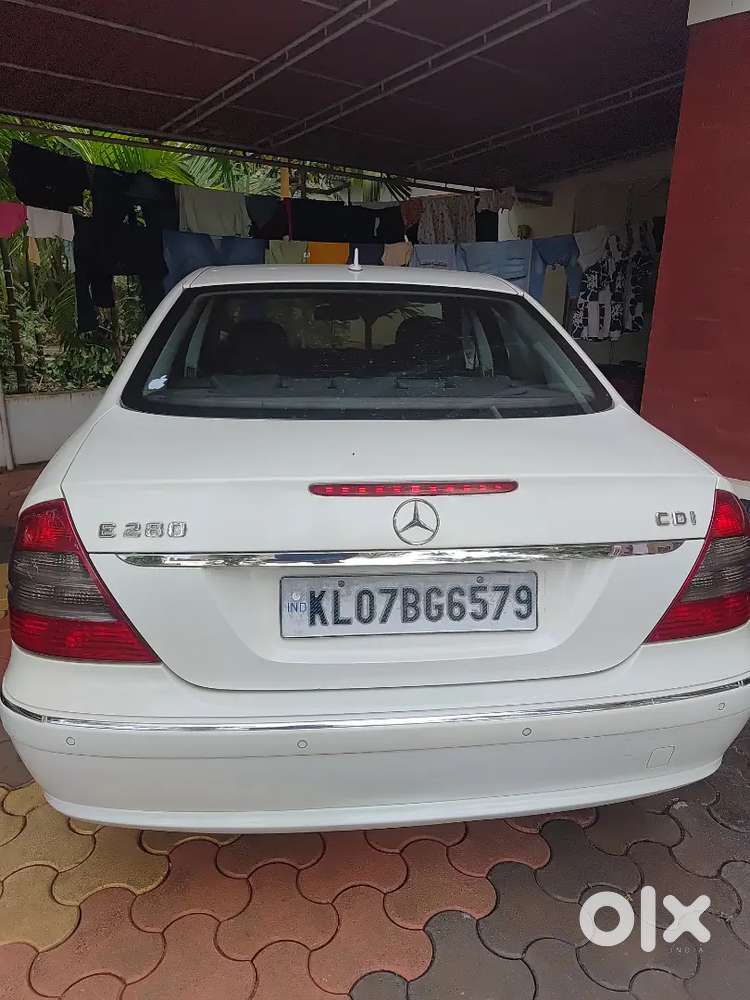 Mercedes Benz E -280  Diesel Automatic