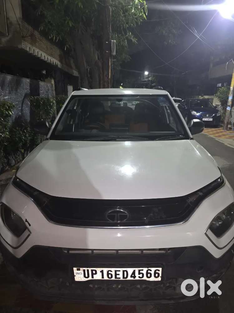 Tata Punch Pure Icng 2024