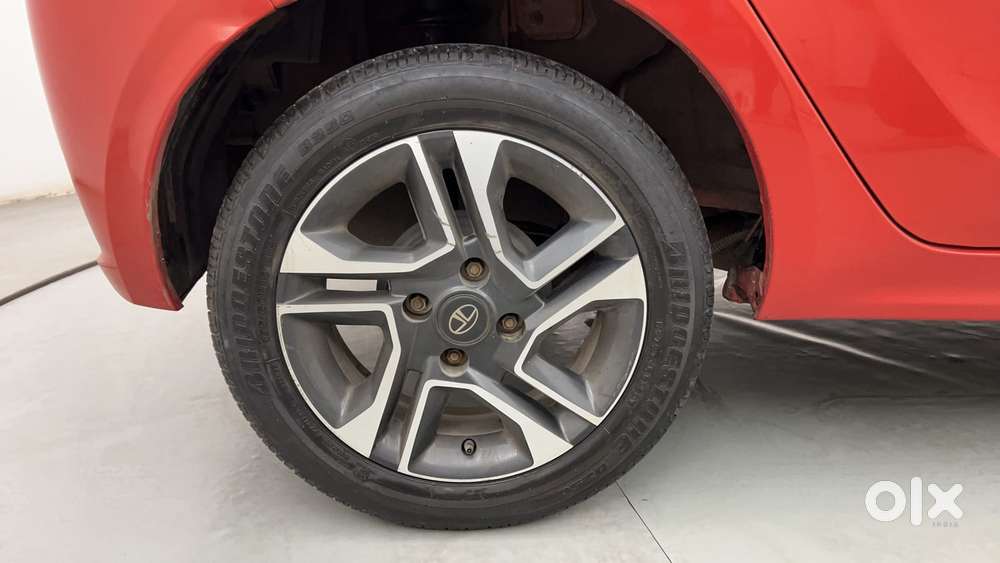 Tata Tiago 1.2 Revotron Xz Plus, 2020, Petrol