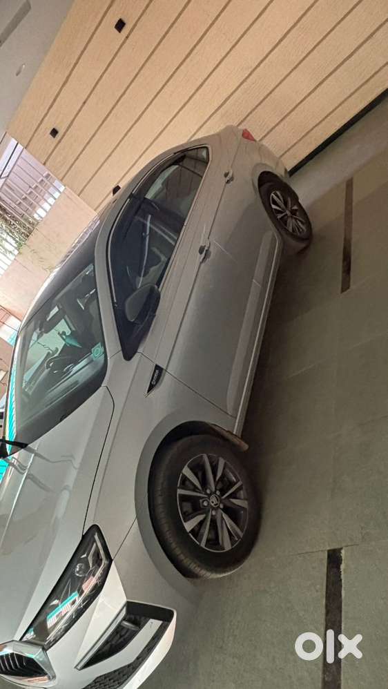 Skoda Slavia Petrol Automatic 2023