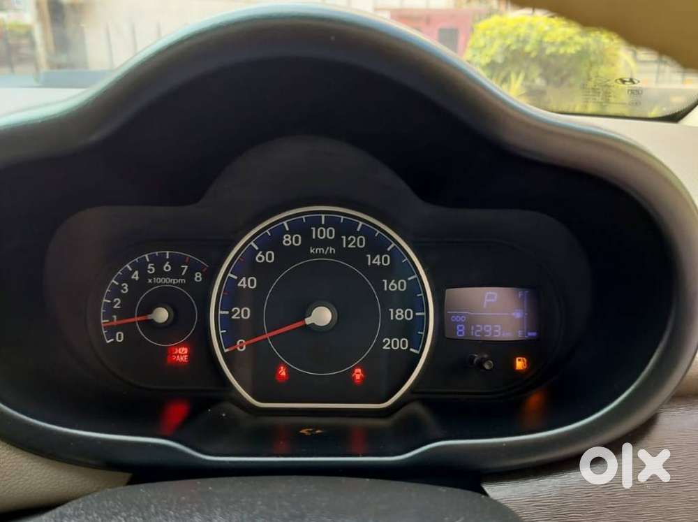 Hyundai I10 Sportz At, 2011, Petrol