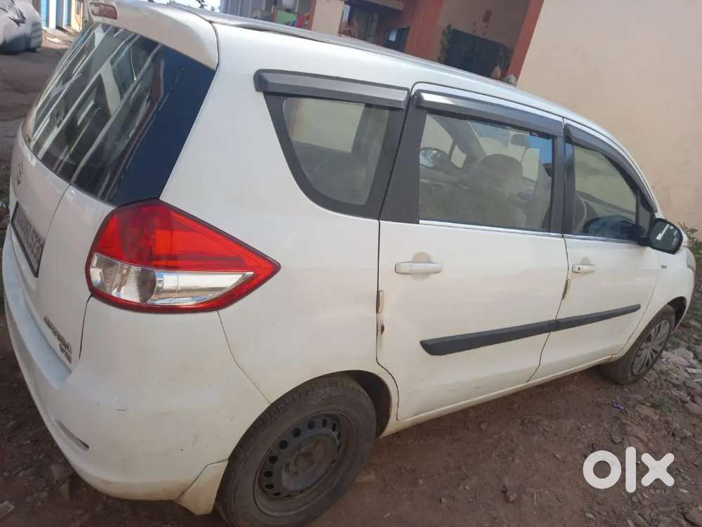 Maruti Suzuki Ertiga Vdi 2014